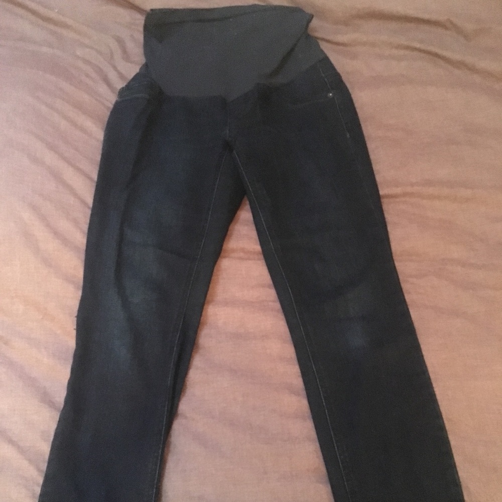 Maternity skinny jeans